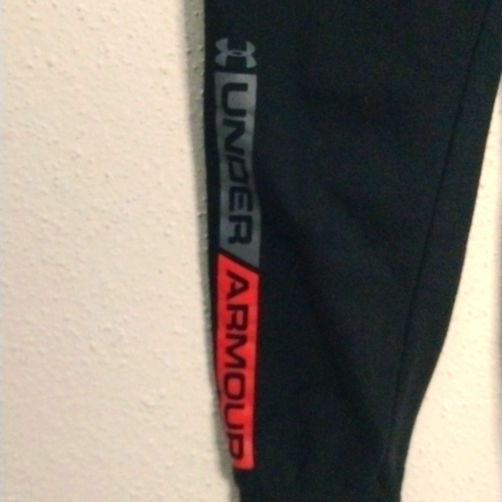 Under Armour Boys 7 Comfy Jogger Pants